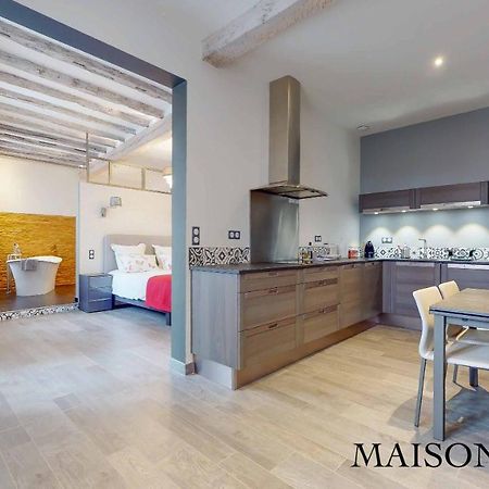 Maison De Save LʼIsle-Jourdain Екстериор снимка