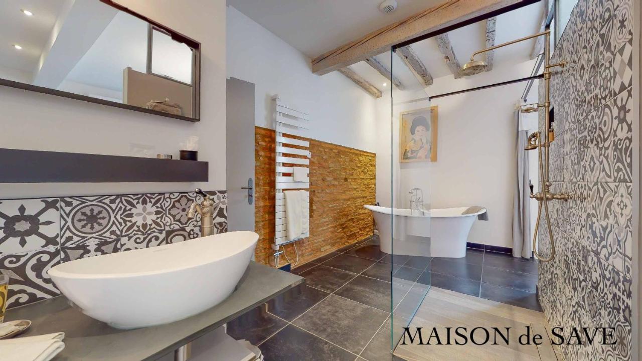 Maison De Save LʼIsle-Jourdain Екстериор снимка
