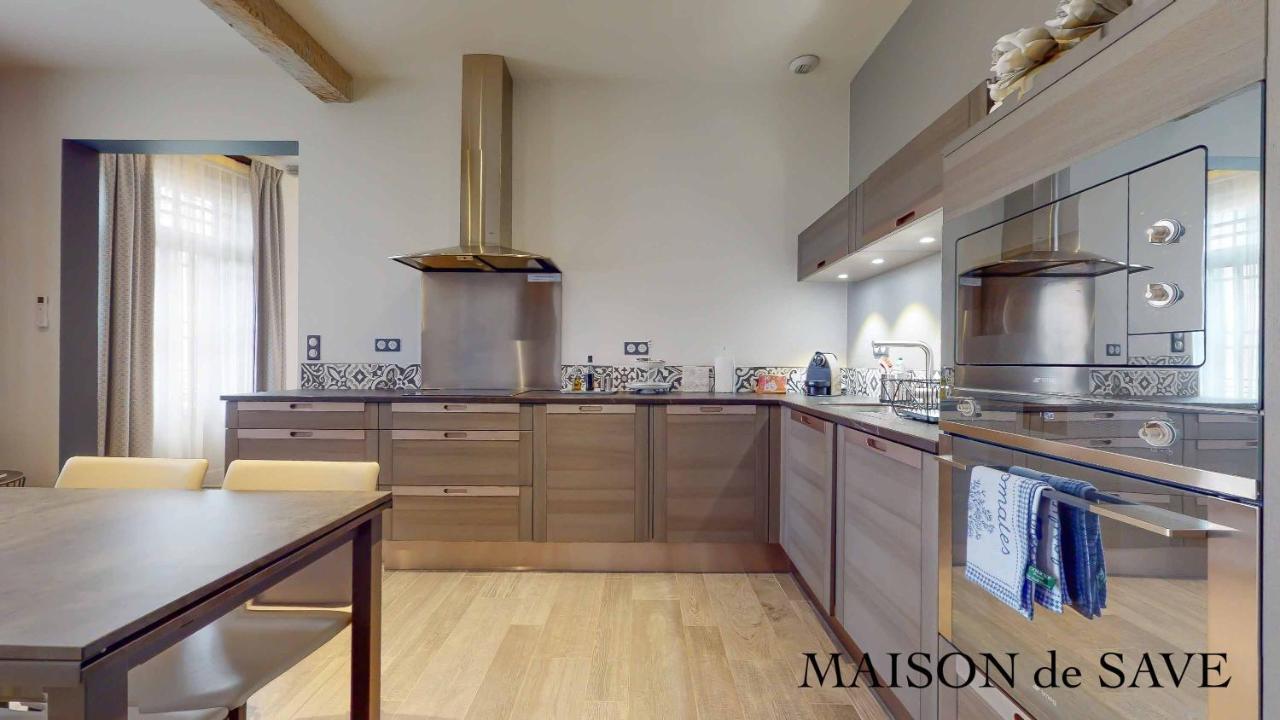 Maison De Save LʼIsle-Jourdain Стая снимка