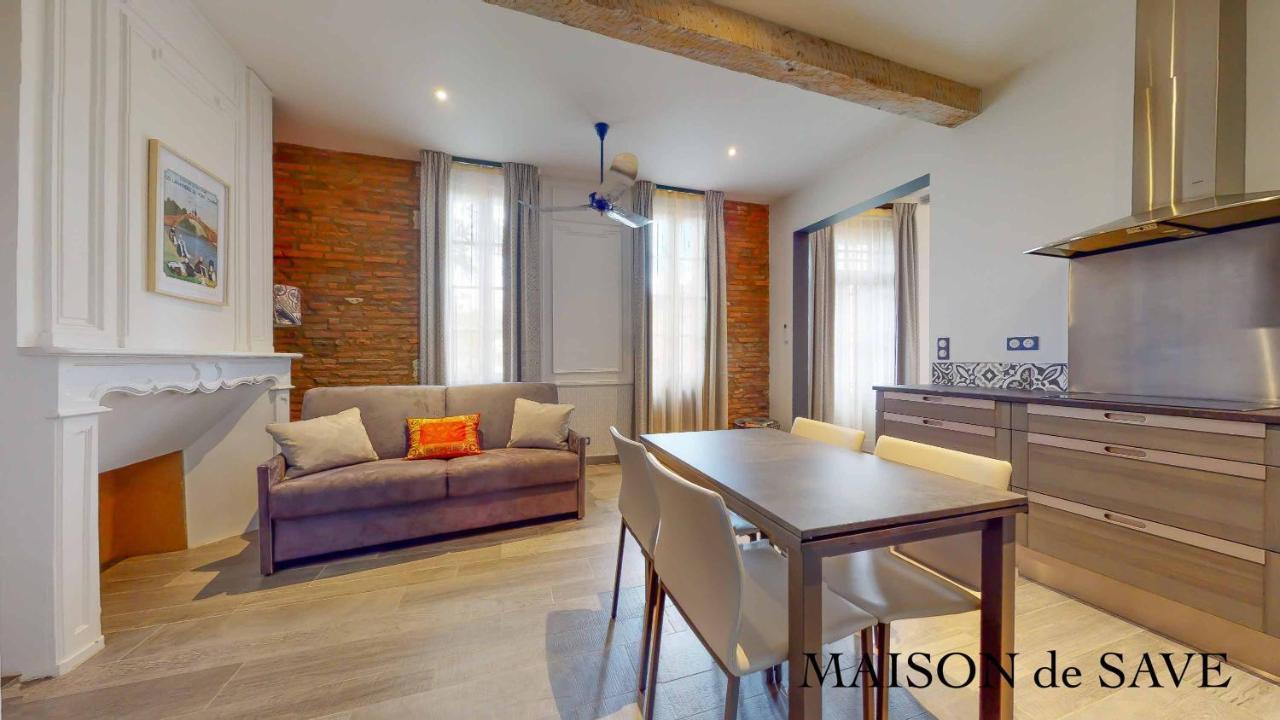 Maison De Save LʼIsle-Jourdain Стая снимка